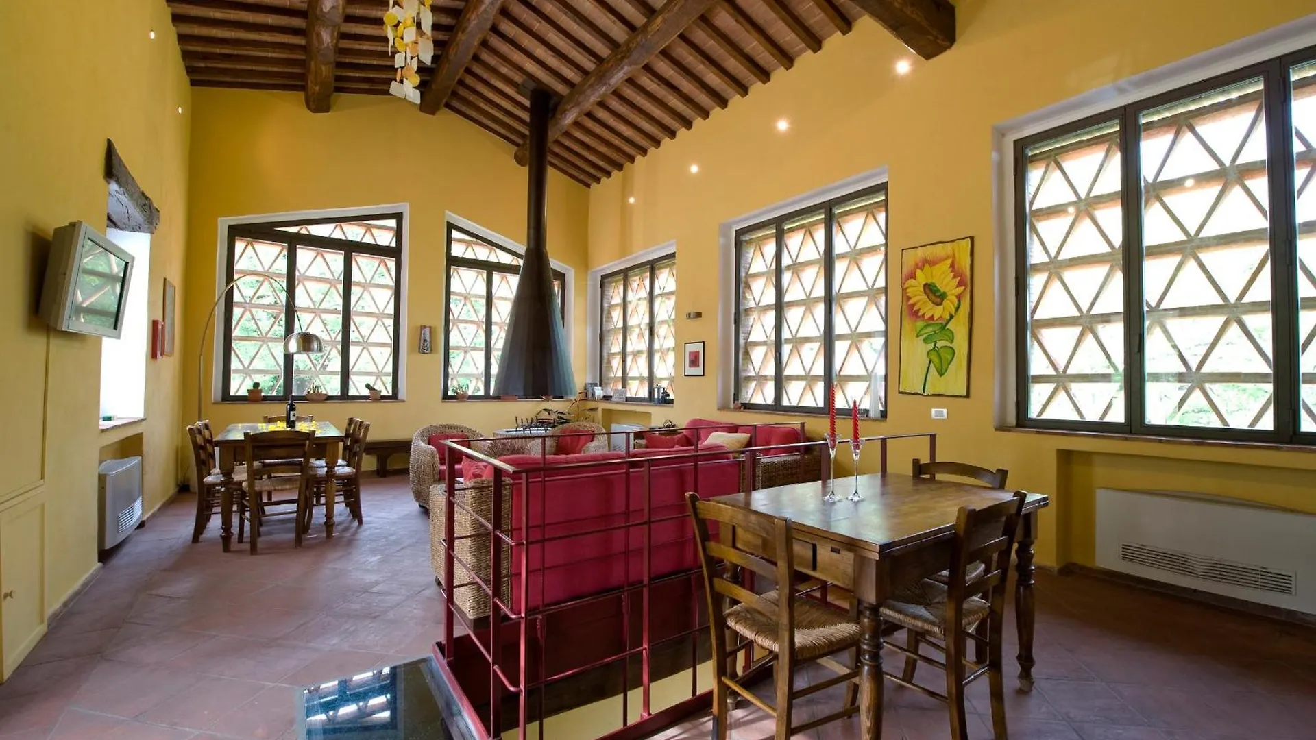 Holiday home Fienile Di Colletalli By Vacavilla Radicondoli Italy